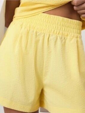 VUORI Villa Butter Yellow Women's Elastic-Waist Shorts NEW